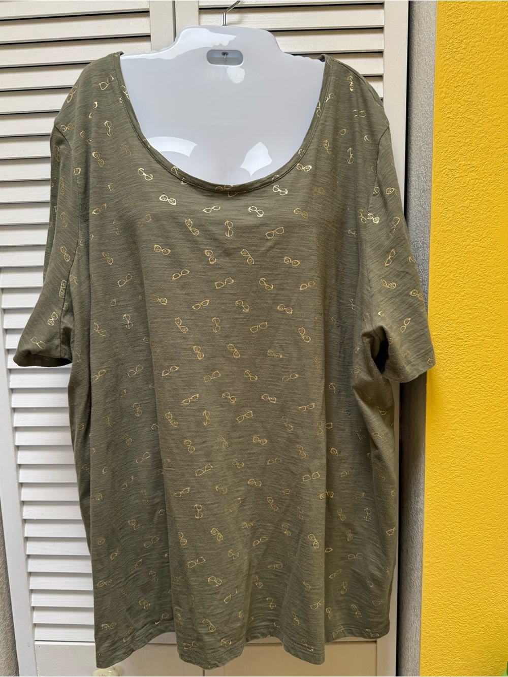 Catherines Olive Scoop Neck Short Sleeve Tee with Gold Print